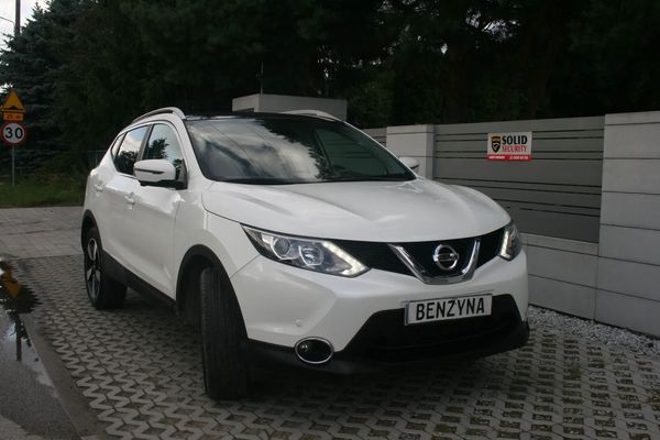 Nissan Qashqai 1.2 benzyna super stan!kamery 360 navi alu panorama!!