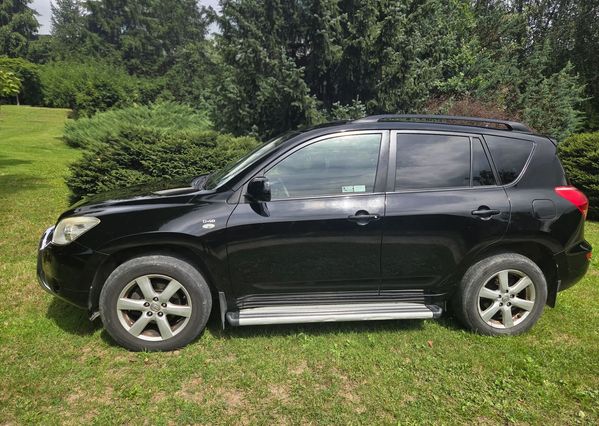 Toyota RAV4 Toyota RAV4 2008 | 2.2 Diesel | 4x4 | 136 KM | 230 000 km