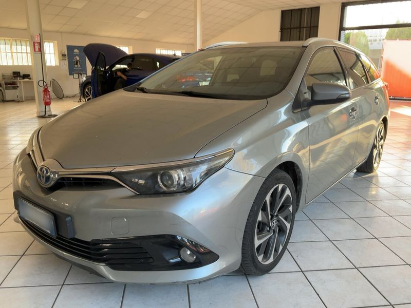 Toyota Auris Touring Sports 1.8 Hybrid Active