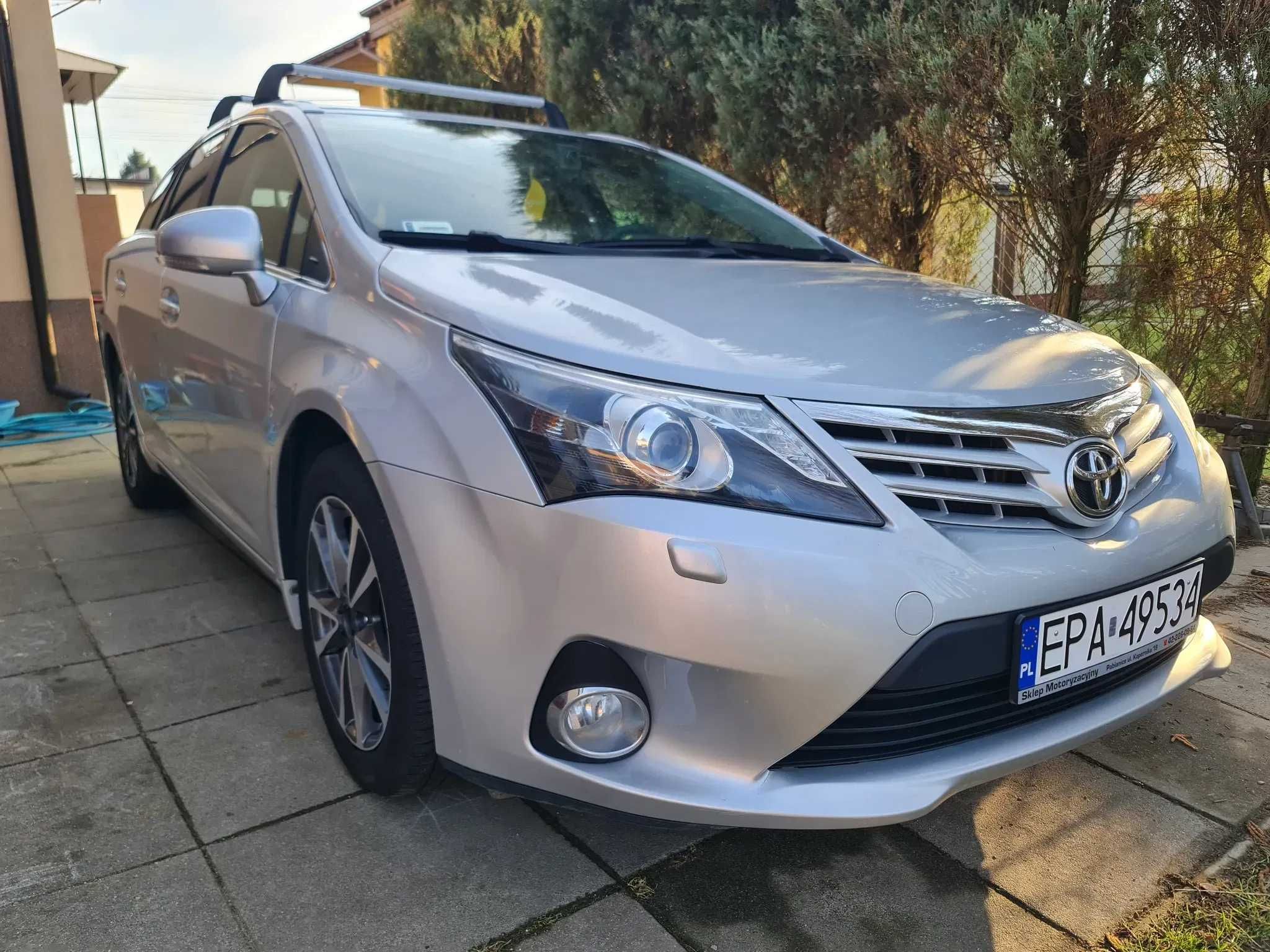 Toyota Avensis Polski salon, ASO, nowe oryginalne wtryski, super stan, prywatne / 2kpl kół bagażnik dachowy / navi / kam cofania / 100% sprawn