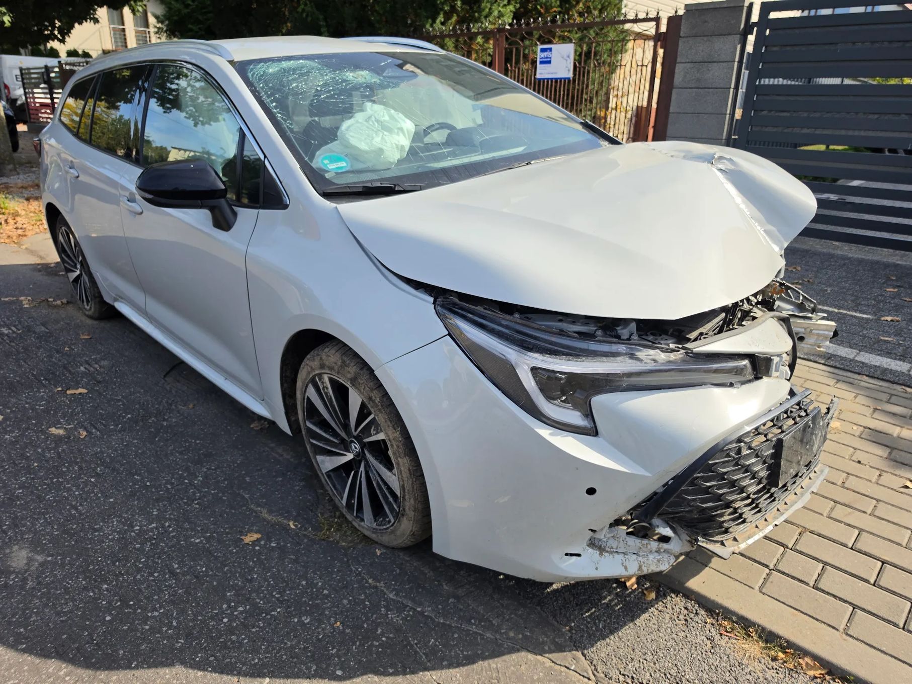 Toyota Corolla 2025r 1.8 HEV KOMBI