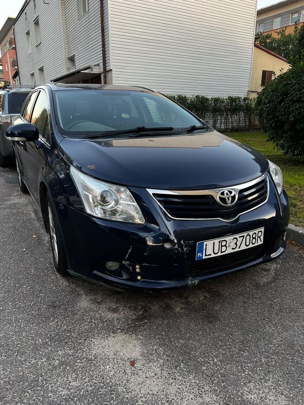Toyota avensis 2.2 diesel
