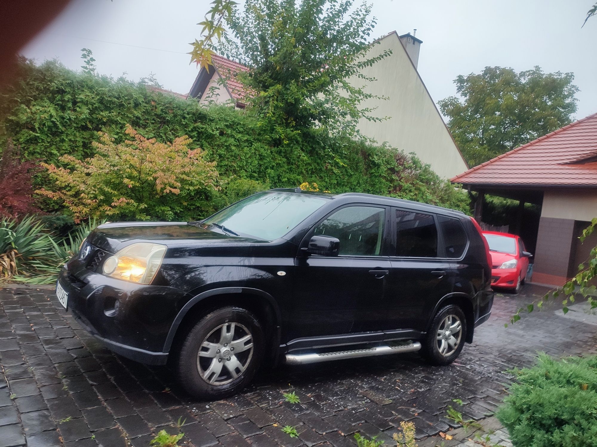 Samochód Nissan X-Trial