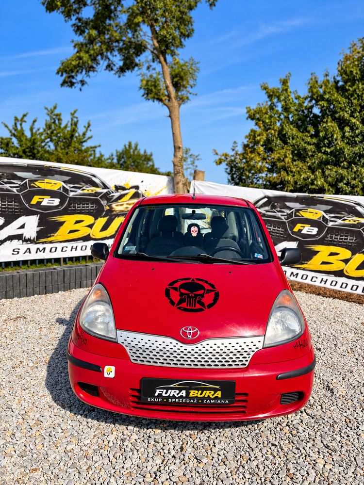 Toyota Yaris Verso Petrol 2001
