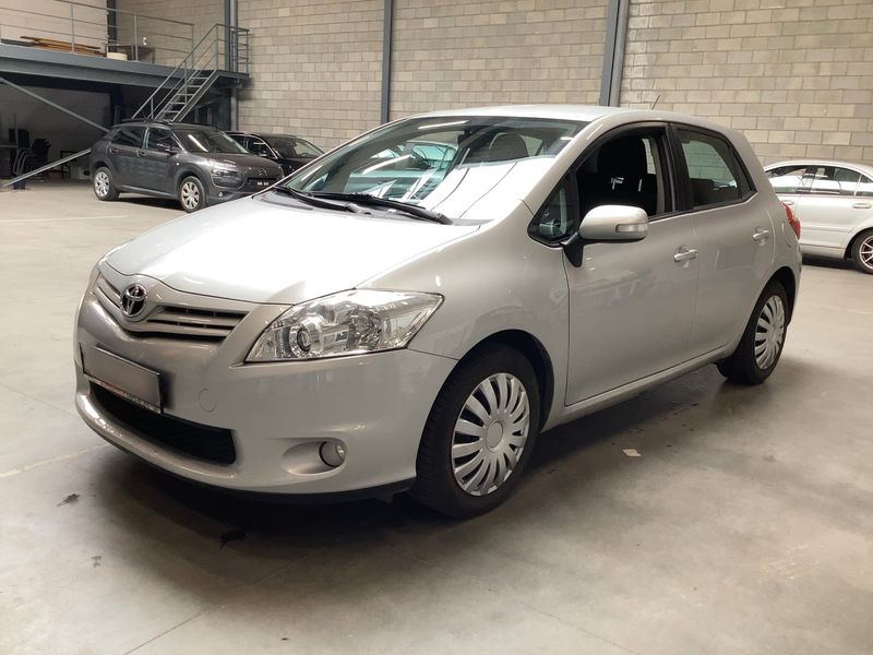 Toyota Auris 1.3 Basis