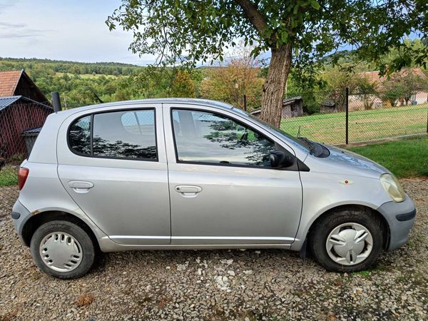 Toyota Yaris 1.0 Petrol 2003
