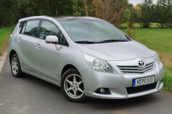 Toyota Verso 1.8 Petrol 2009
