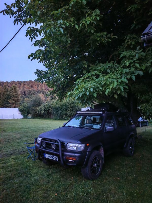 Nissan Pathfinder 3.3 LPG 4x4 1998