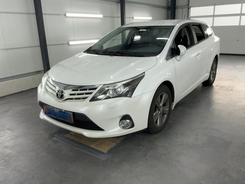 Toyota Avensis 1.8 Executive
