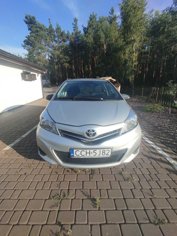 Toyota Yaris 1,0 benzyna + gaz