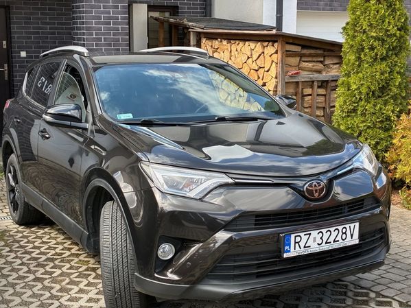 Toyota RAV-4 2.0 Petrol 4x4 2018