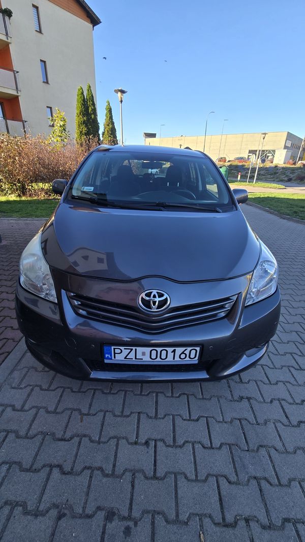 Toyota Verso 2.0 Diesel 2011