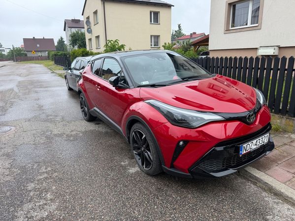 Toyota C-HR TOYOTA C-HR 1.8 GR SPORT - na gwarancji + dodatkowe wyposażenie