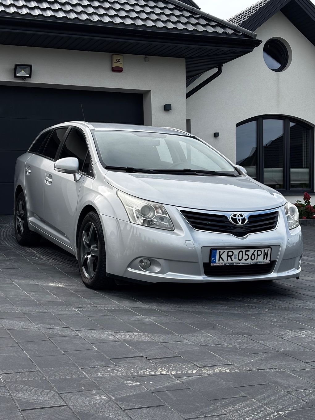 Toyota Avensis 2.0 D-4D 2011