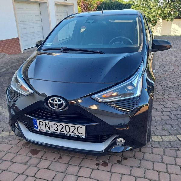 Salon PL Toyota Aygo Black edition 2021 zadbana okazja