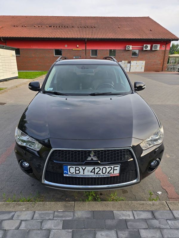 Mitsubishi Outlander 2.3 Diesel 4x4 2011