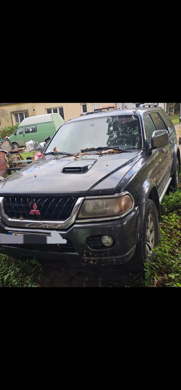 Mitsubishi Pajero Do naprawy uczelka pod głowicą lub głowica