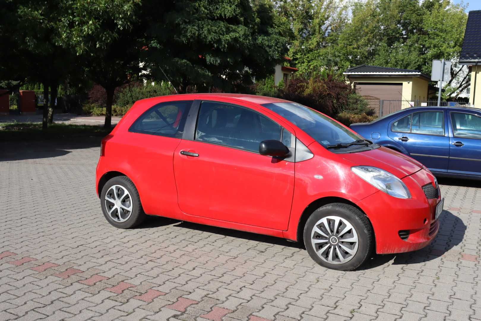 Toyota Yaris II 2007 - 1.0 petrol (69KM)
