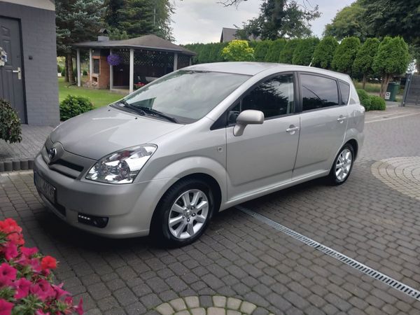 **Toyota Corrola Verso Zadbana Prywatny LPG **