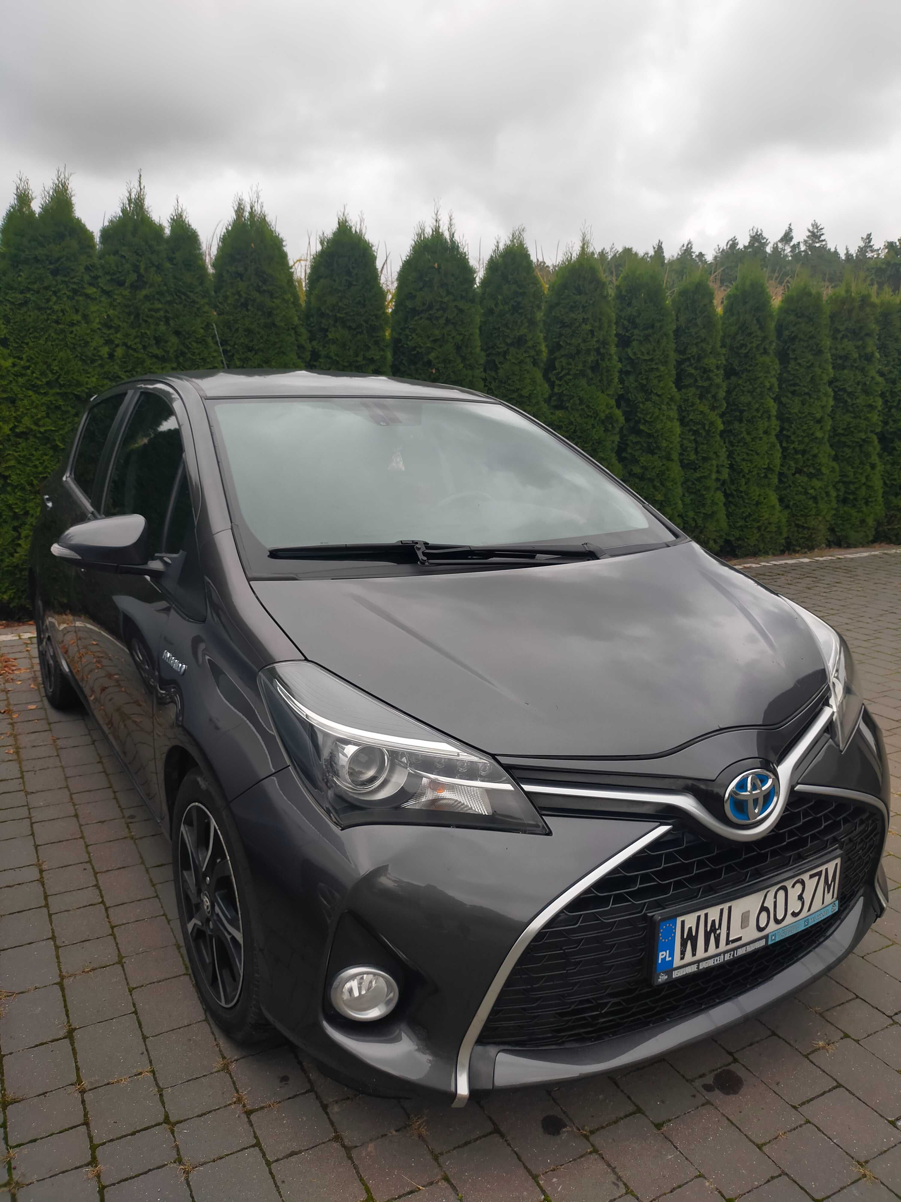 Toyota Yaris 1.5 Hybrid 2016