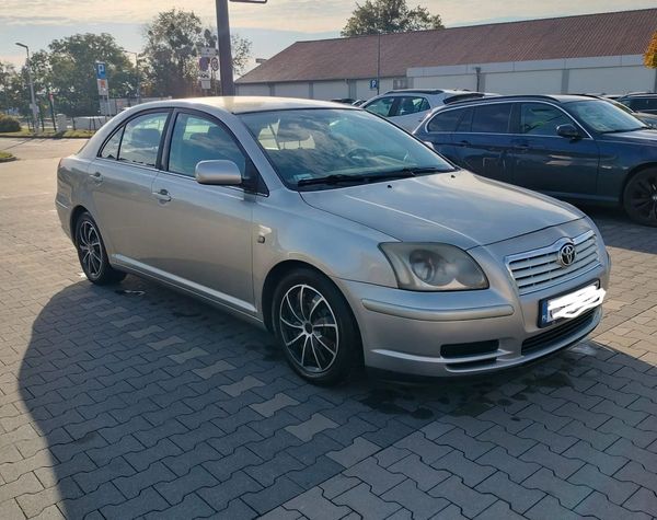 Toyota Avensis Sprzedam Toyota Avensis