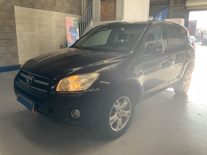 Toyota RAV 4 2.2 D-4D LeCap
