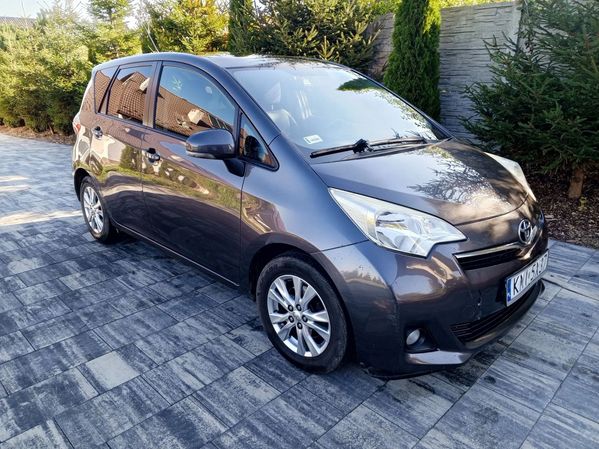 Toyota Verso Toyota Verso S/1 właściciel w PL, Panoramiczny dach/hak