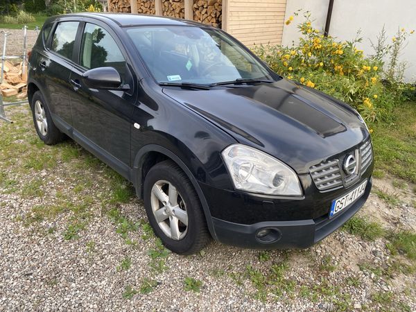 Nissan quashqai 2.0 dci 150 km zadbany uszkodzony