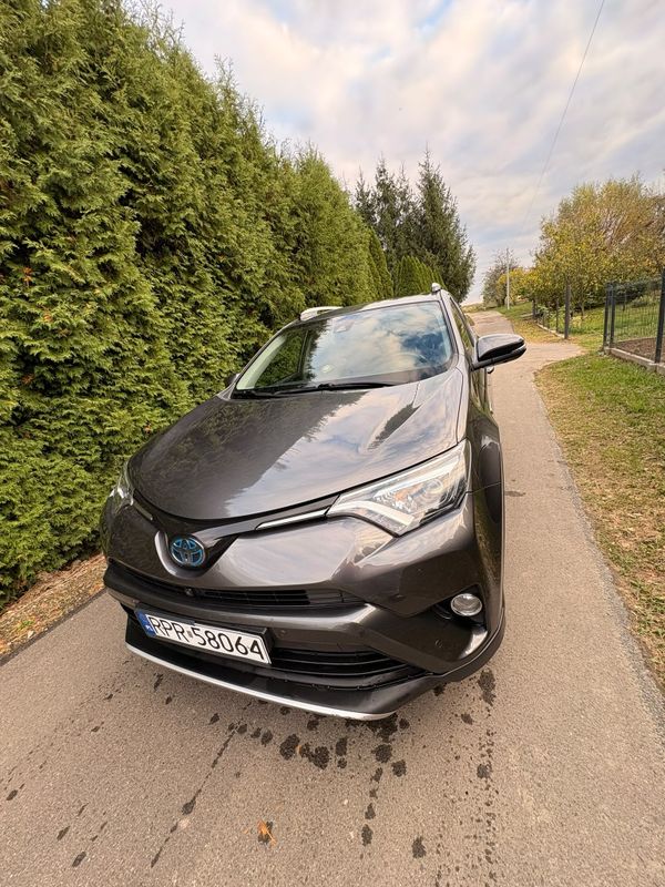 Toyota RAV-4 2.5 Hybrid 4x4 2016