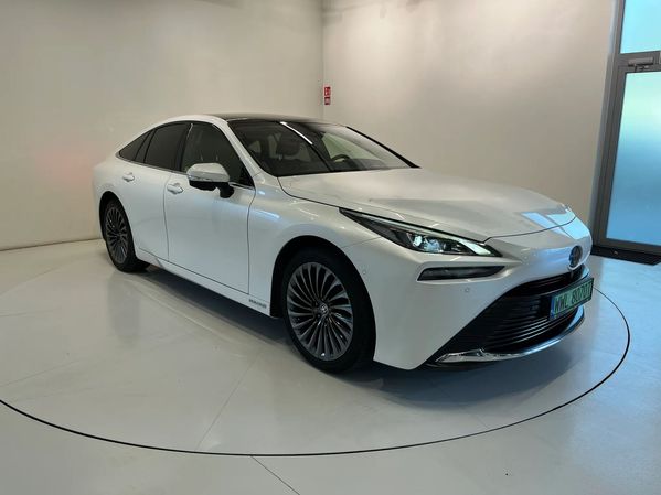 Toyota Mirai Hybrid 2021