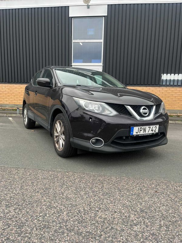 Nissan Qashqai 1.2 DIG-T 2014