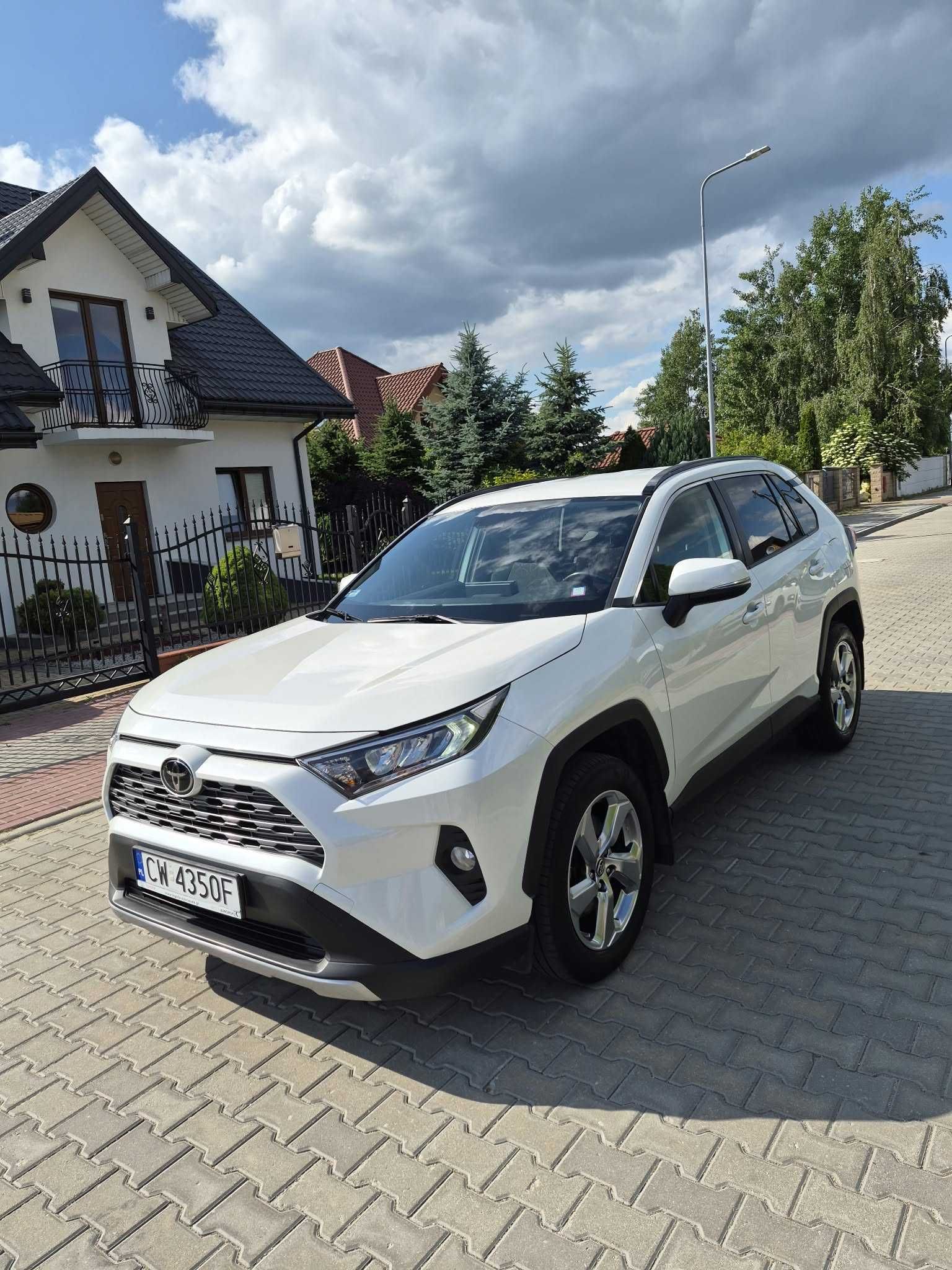 Sprzedam Toyota RAV4 2021r. wersja COMFORT STYLE