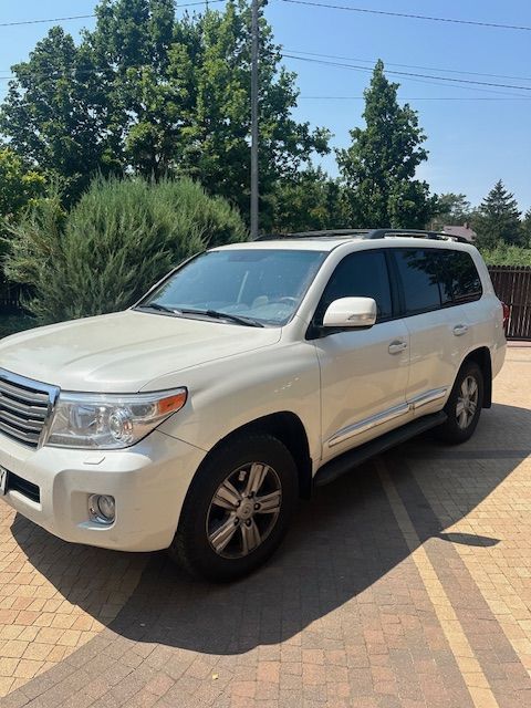 Toyota Land Cruiser 5.6 Petrol 4x4 2015
