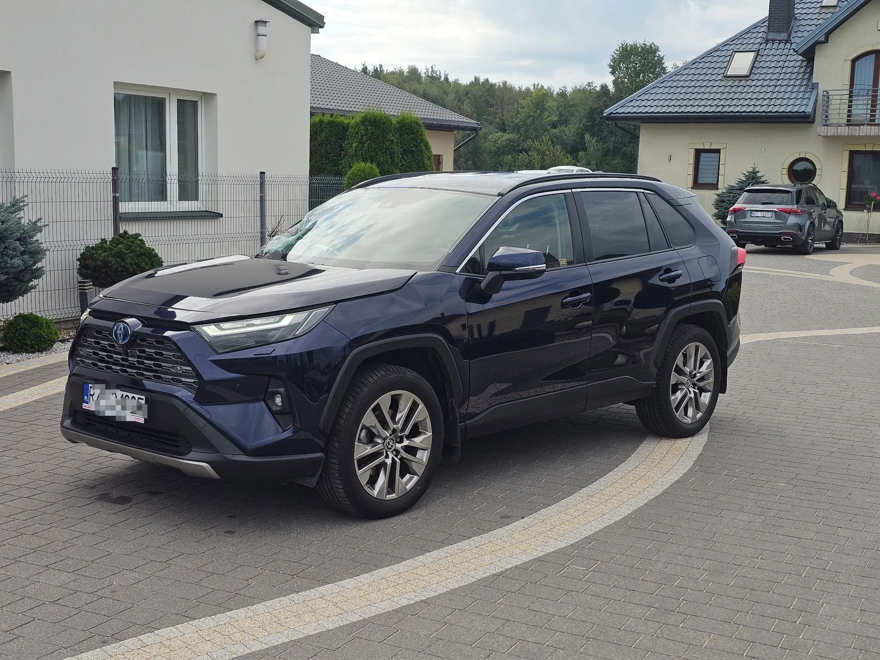 Toyota RAV4 Salon Polska 2.5 Hybrid Executive 4x4