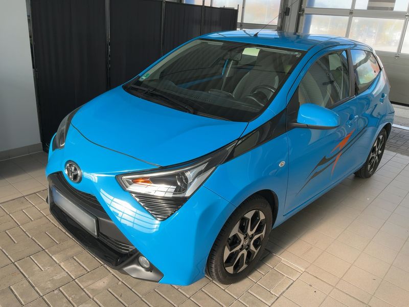 Toyota Aygo 1.0 VVT-i X-Play Connect