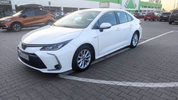 Toyota Corolla Toyota Corolla 1.5 VVT-i 125KM Comfort Salon Polska
