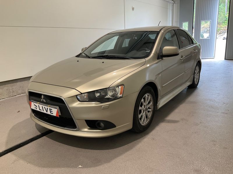 Mitsubishi Lancer 1.8 Dohc Invite