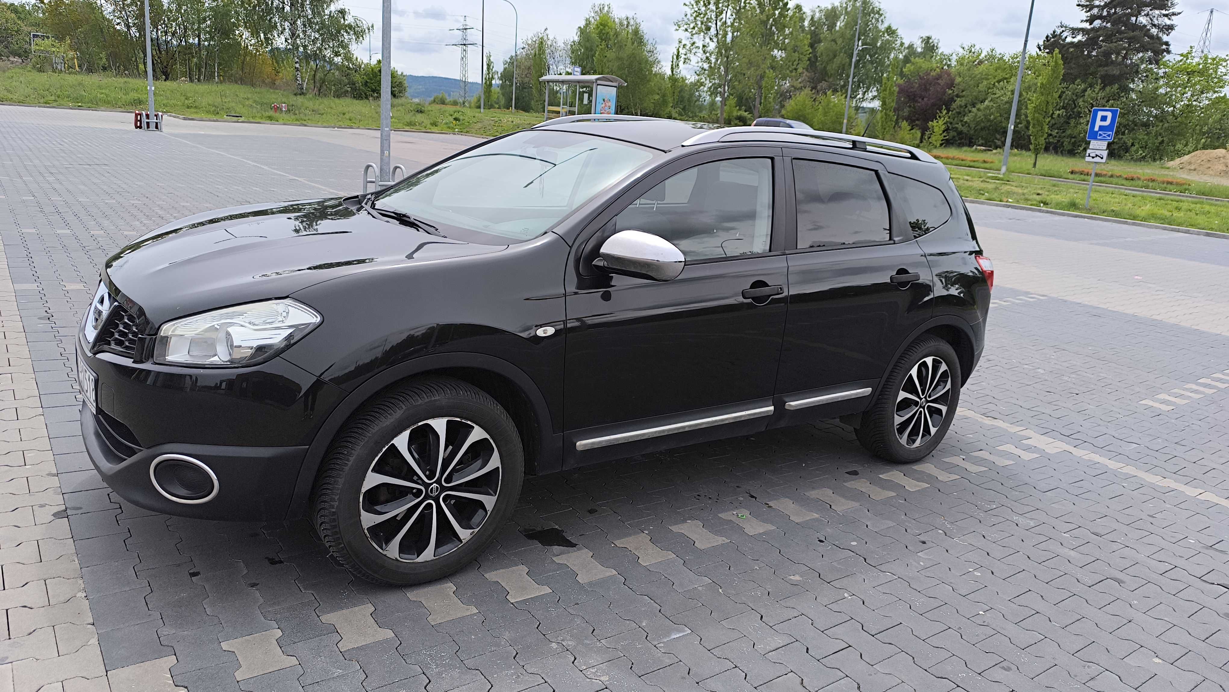 Nissan Qashqai+2 2.0 Petrol 2010