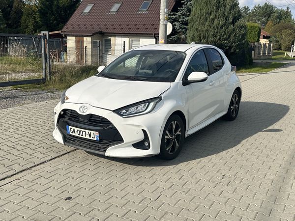 Toyota Yaris 1.5 Hybrid 2024
