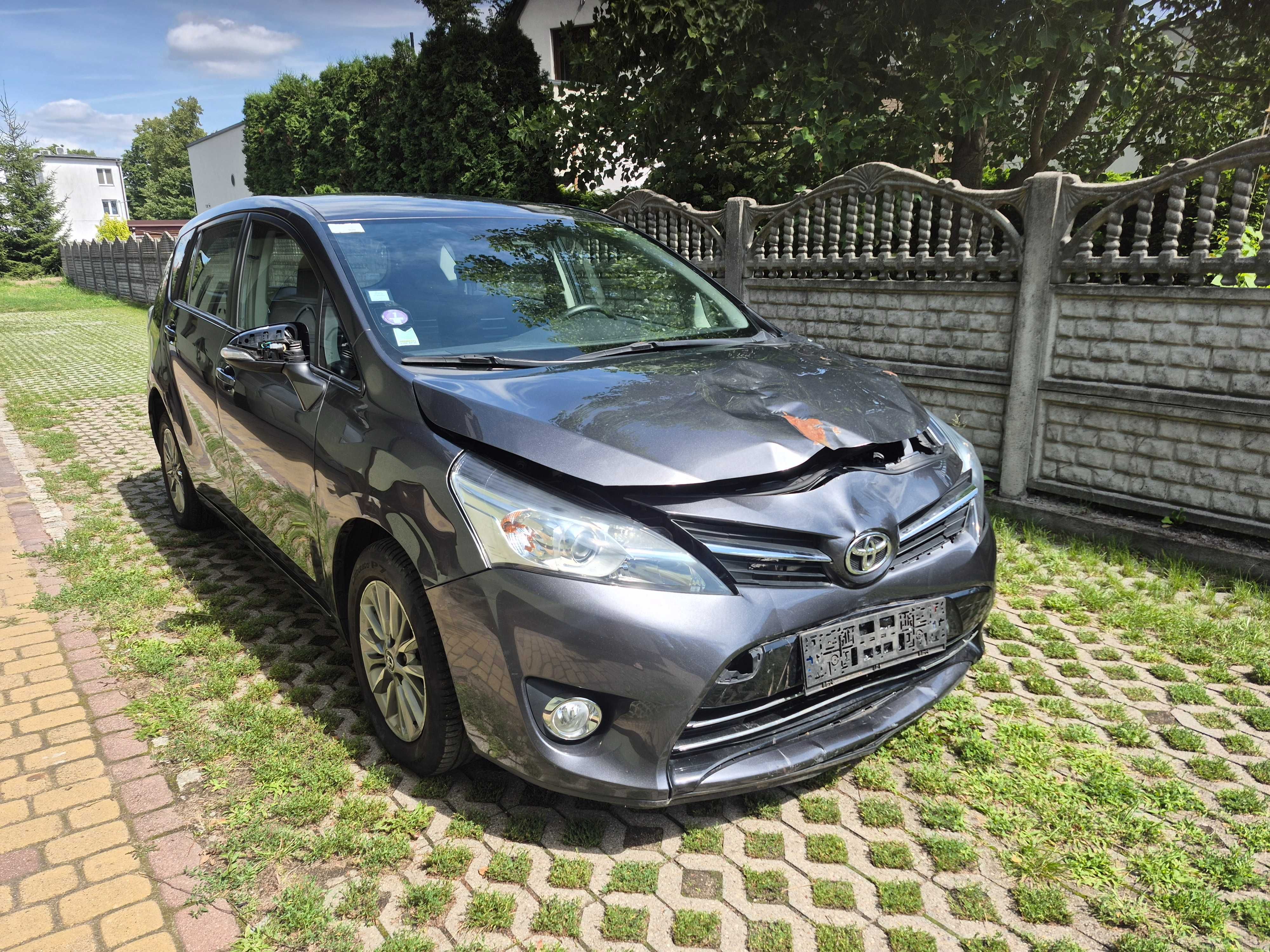 Toyota Verso 1.8 Petrol 2016