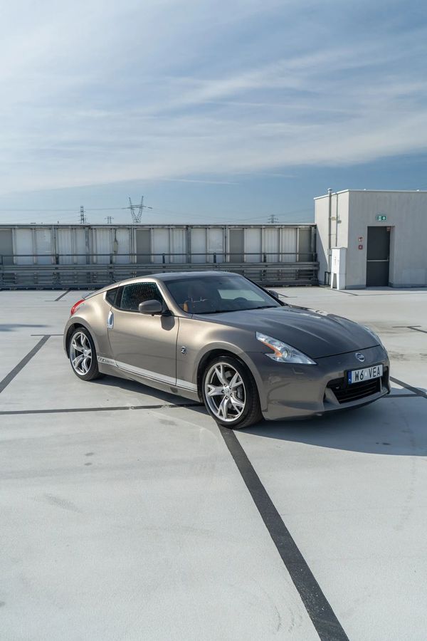 Nissan 370 Z 3.7 Petrol 2009
