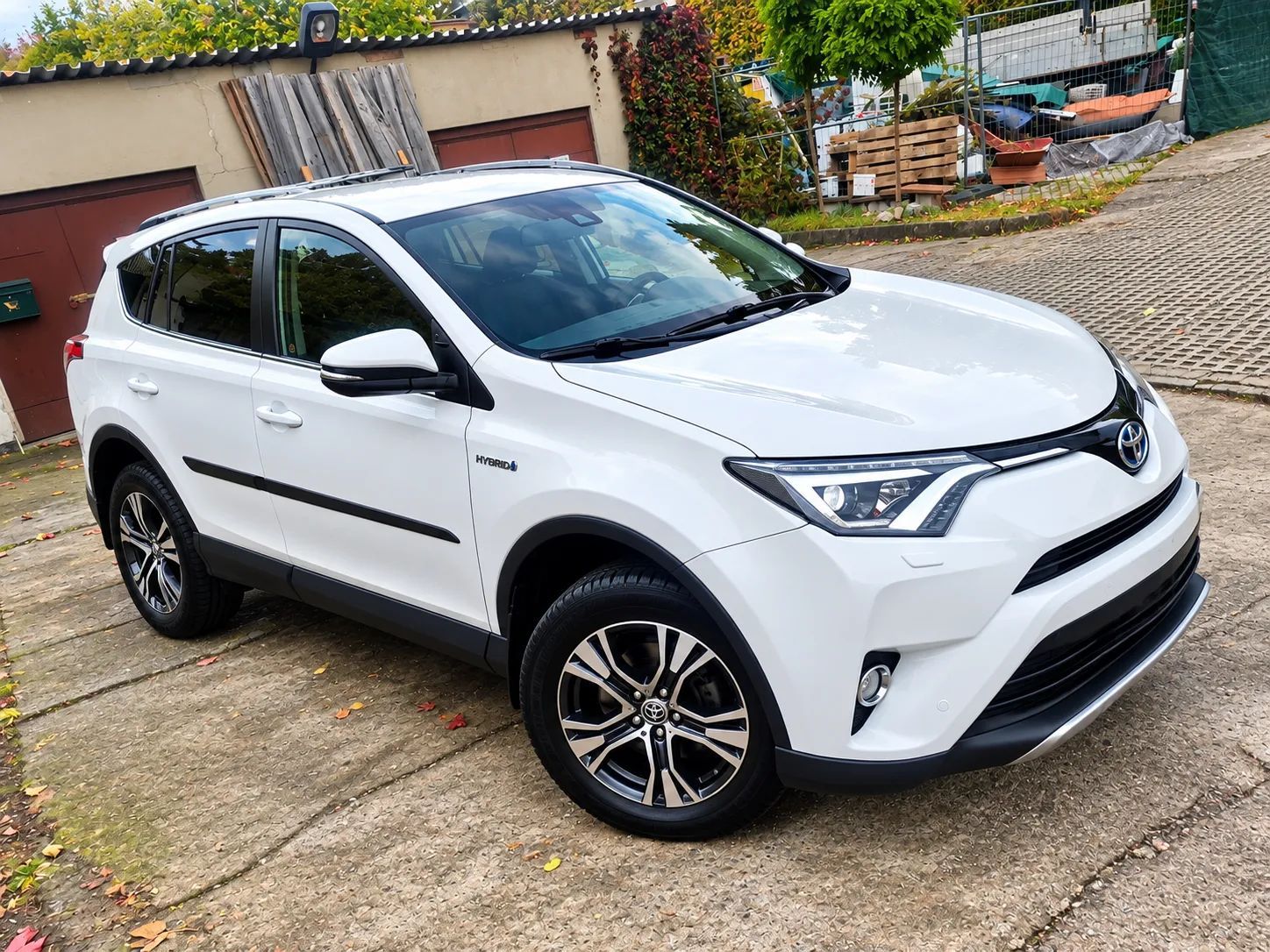 Toyota RAV-4 2.5 Petrol 4x4 2017