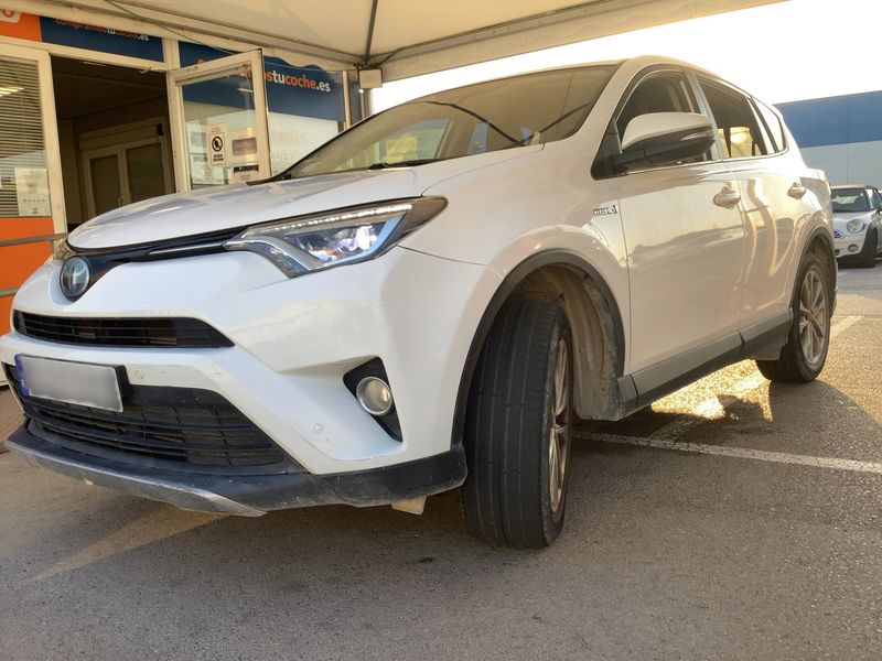 Toyota RAV 4 2.5 Hybrid Advance