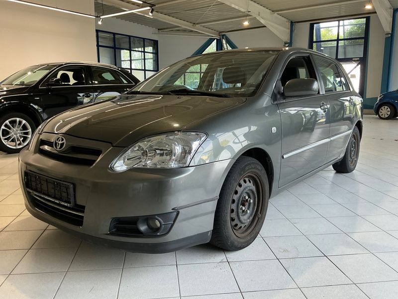Toyota Corolla 1.4 Compact Sol