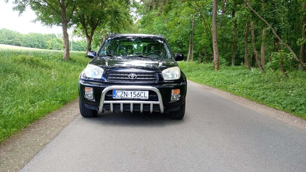 Toyota RAV-4 2.0 Petrol 4x4 2003