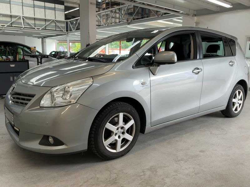 Toyota Verso 1.8 Travel