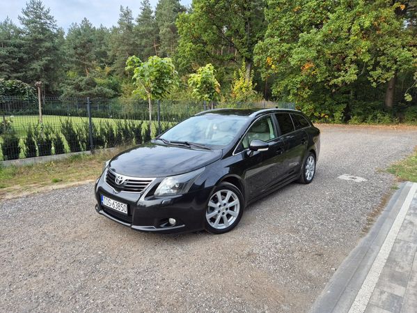 Toyota Avensis 2.0 D-4D 2010