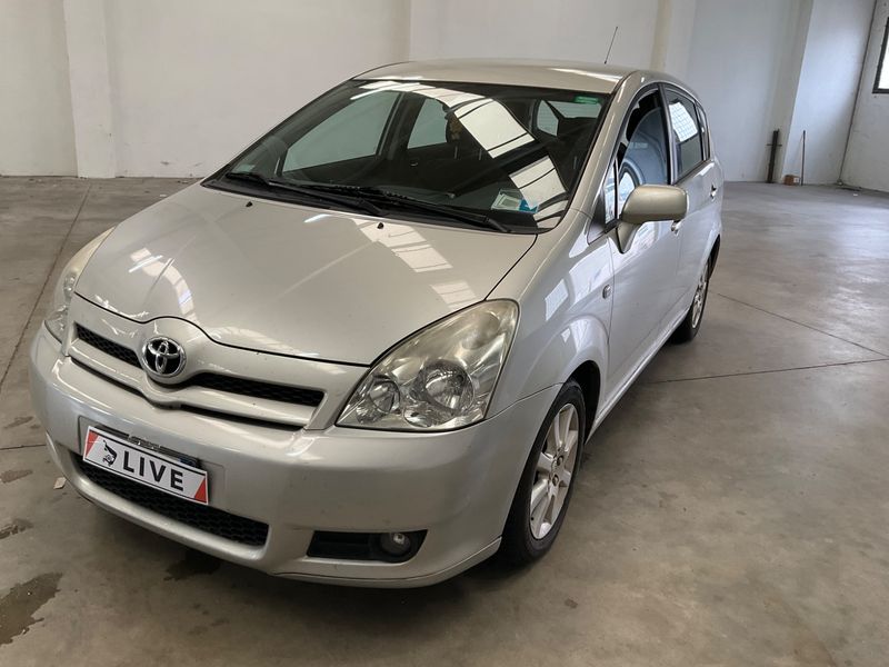 Toyota Corolla Verso 2.2 D-4D Sol