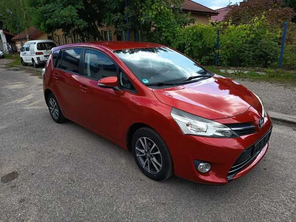 Toyota Verso 1.8 Petrol 2013
