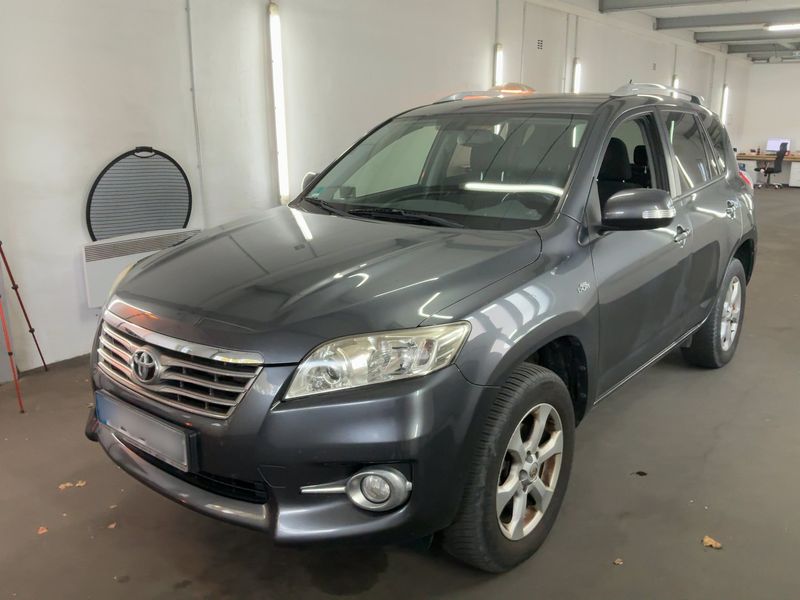 Toyota RAV 4 2.2 D-4D Life